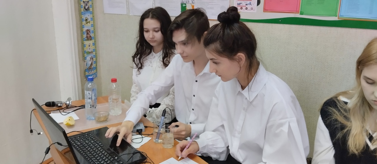 Всероссийский урок генетики с использованием оборудования центра «Точка роста».