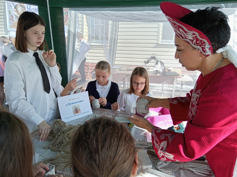 Участие в фестивале народных традиций «Курский край – моя история, моя культура».
